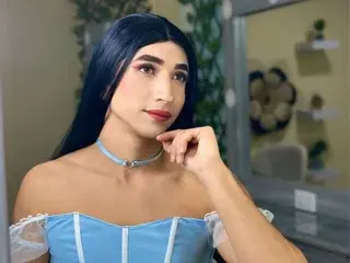 Streamate Nude Webcam of MaeveWilde