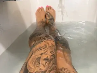 Streamate Sex Cam of TattooBabeHarleyX