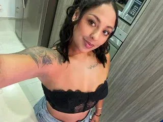 Streamate Free Live Porn of LunaaCollinss