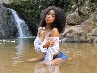 Streamate Live Sex of Amipink122