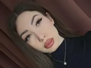 Streamate Adult Webcam of ElleLuvv