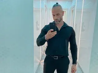 Streamate Live Sex of MarisMuscle