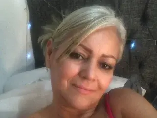 Streamate Live Porn of Karlota_28