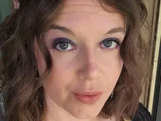Streamate Watch Live Sex Cams of suzyque