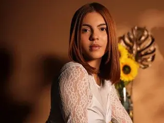 Streamate Adult Webcam of Emily_vegaa
