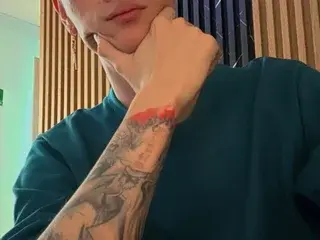 Streamate Adult Video Chat of TylerCat
