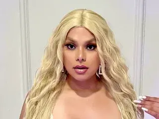 Streamate Nude Webcam of TSBLONDIENYC