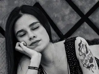 Streamate Best live sex cam show of Brisa_Ross