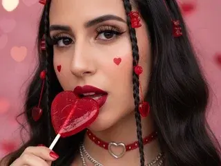 Streamate Private Sex Chat of Tifqueen_21