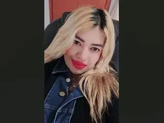Streamate Adult Webcams of LadyBigTitts