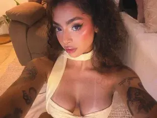 Streamate Best live sex cam show of sofiasantana66