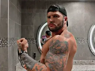 Streamate Watch Live Sex Cams of Silversavage92