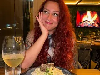 Streamate Live Porn of spicyspiders21