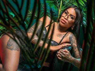 Streamate Best Webcam of deborah_tatto