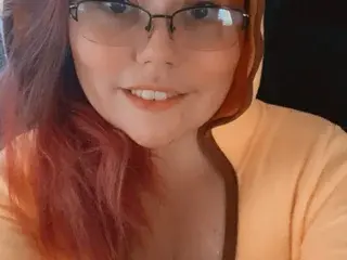 Streamate Live Sex Cam of CurvyGina