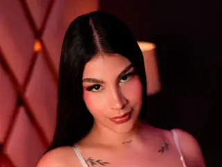 Streamate Nude Webcam of LevahMia19