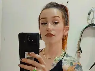 Streamate Free Live Porn of Miss_Candela