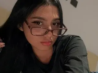 Streamate Free Live Porn of MeganRhodess