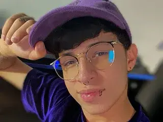 Streamate Live Sex Cam of Axel_evansss