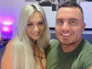 Streamate Free Live Porn of SweetClover77