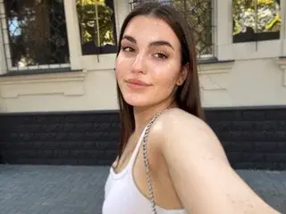 Streamate Sex Cam of Waifuga