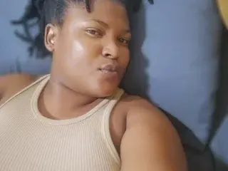 Streamate Live Sex Cam of CandyYyumsAreolax