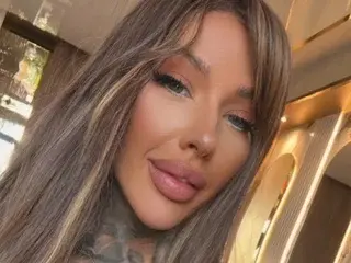 Streamate Nude Webcam of imScarletNoir
