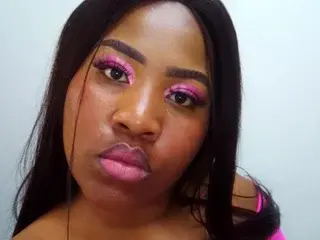 Streamate Adult Webcams of IvoryGoddessX