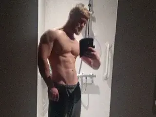 Streamate Sex Chat of Mr_Mysterious69