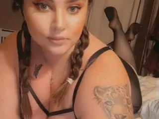 Streamate Private Sex Chat of HeatedHoneyX