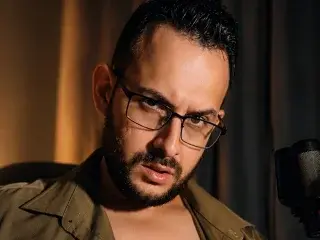Streamate Watch Live Sex Cams of Luis_Guerrero91