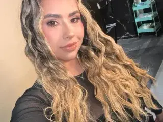 Streamate Free Live Porn of MaraMoore