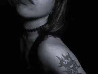 Streamate Sex Cam of MartaShadow