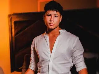 Streamate Free Live Porn of Rayden_Boy