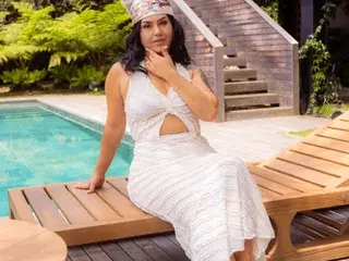 Streamate Live Porn of CamilaParkerXX22