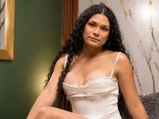 Streamate Live Porn of prim_rosse
