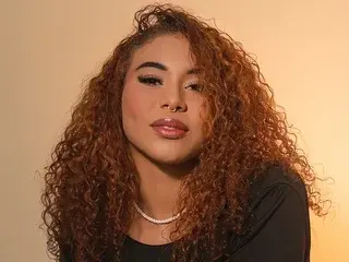 Streamate Best live sex cam show of NoaRouge
