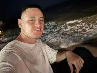 Streamate Private Sex Chat of Dantewhiten