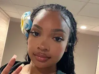 Streamate Free Live Porn of HalleTheStar