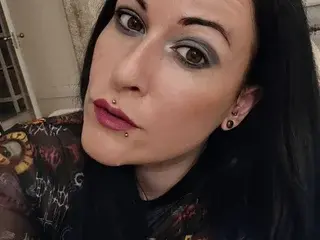 Streamate Live Sex Cam of missgennyrock