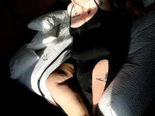 Streamate Free Live Porn of LilGingerSnaps