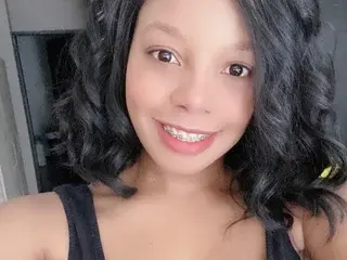 Streamate Watch Live Sex Cams of LuannaRossi