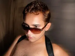 Streamate Live Porn of zackchandler