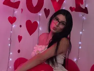 Streamate Free Porn Cam of MaddieMayer