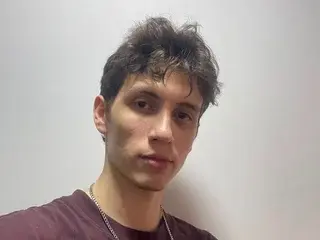 Streamate Nude Webcam of kalvin_os