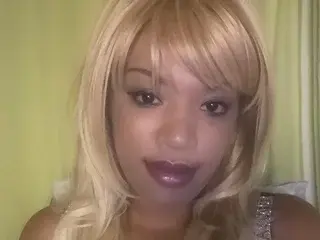 Streamate Free Porn Cam of thekelliecapri