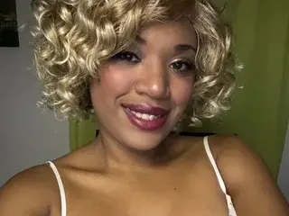 Streamate Adult Webcams of thekelliecapri
