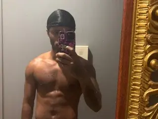 Streamate Watch Live Sex Cams of BangerzD