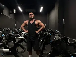 Streamate Free Live Porn of bigmusclet