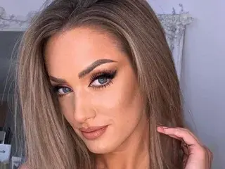 Streamate Watch Live Sex Cams of VanesszaWilliams